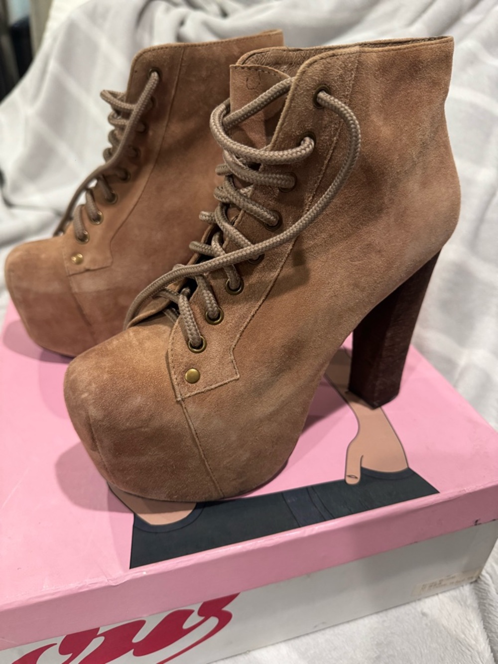 Jeffrey Campbells LITA Suede Lace-Up Platform Ankle Boots in Brown - 7M